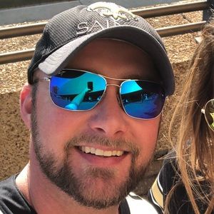 Meet your Posher, Christopher